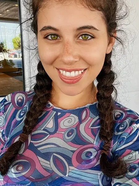 Violet Brandani