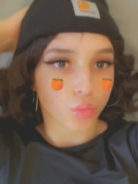 VirginFemboy 𝐕𝐈𝐏