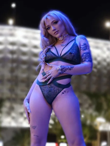 Vee 🖤