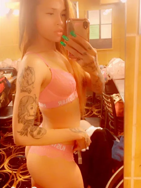 Via B 🥰😜💥