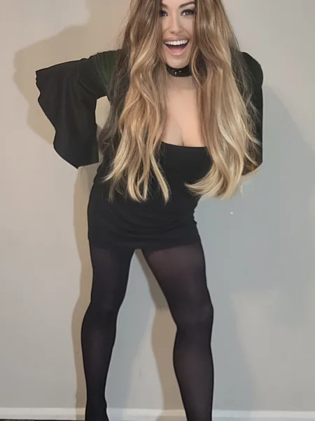 CROSSDRESSER /PRINCE ALBERT