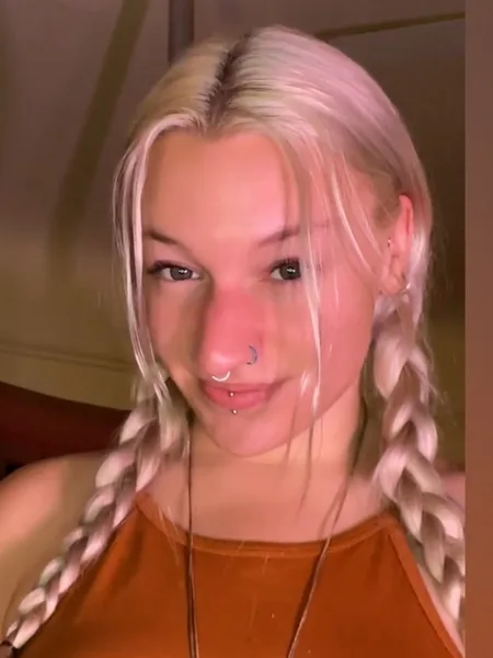 Willow Wolfe