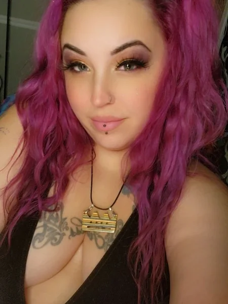 ¢ลเ†ℓýи 💕🍑 booty queen