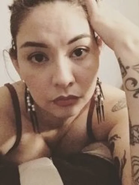 xtine noir.