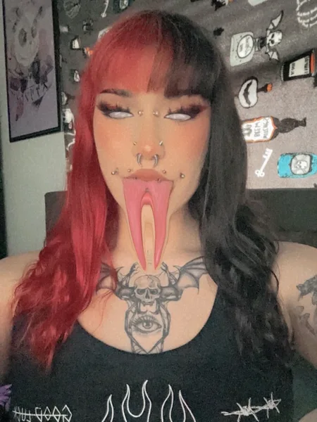 🧛‍♀️𝓣𝓢 𝓢𝓾𝓬𝓬𝓾𝓫𝓲 ✨VIP✨