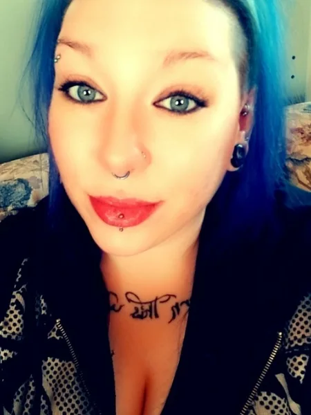 Dee