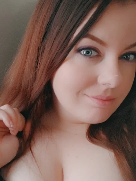 Dee BBW AF
