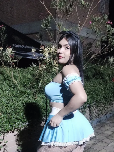 Shantall24