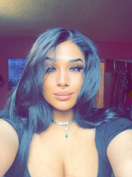 Yaya_royalz_
