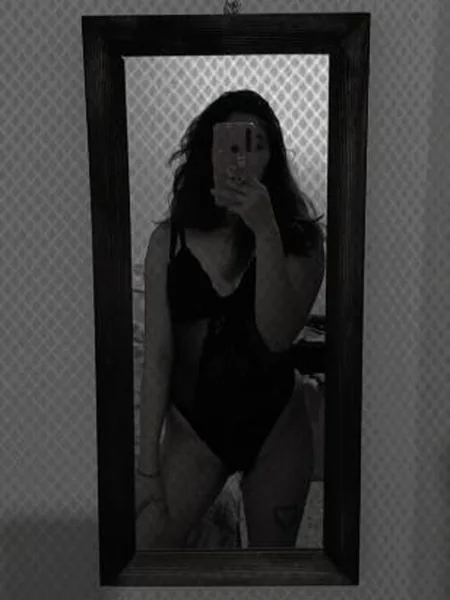 Yadira M