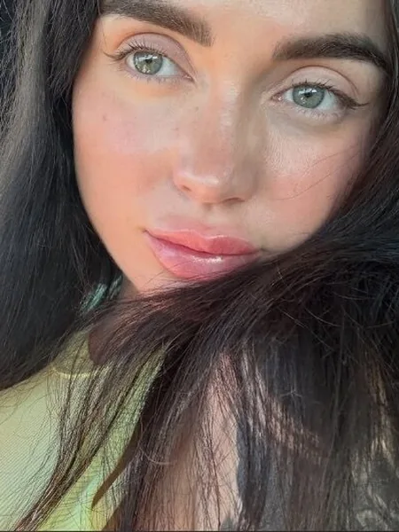 Petite Nikky🌟