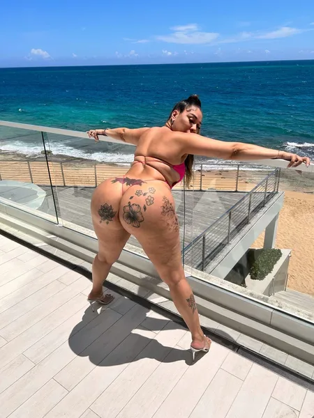 Latina Cougar