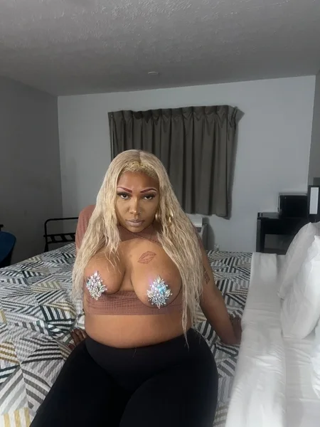 ❄️ Yummi213 👱🏾‍♀️