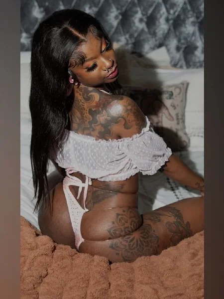 YANNAHTHEFREAK💖✨😍