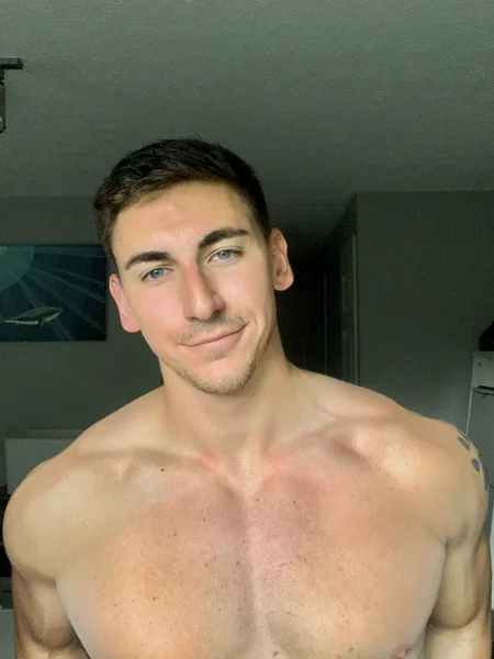 Zach_Rhyder