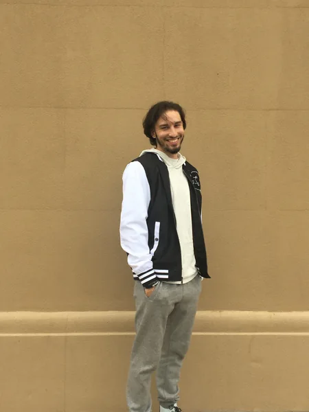 J