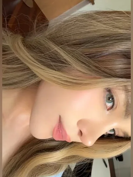 Zoey Madisson